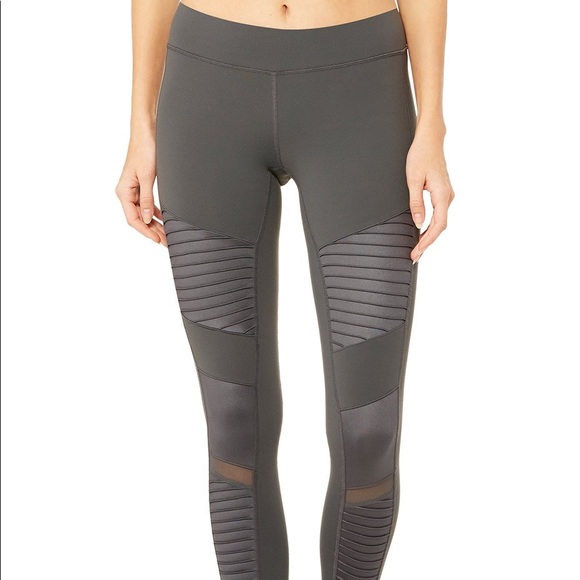 Grey Alo Yoga Low-Rise Moto Leggings - Picture 2 of 13